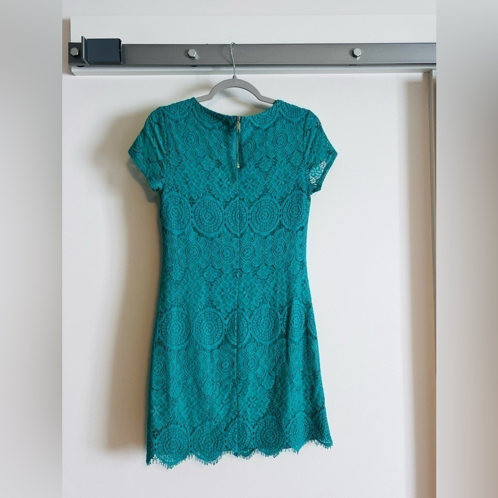 Laundry By Shelli Segal Lace Teal Crochet Dress size 0 - Picture 2 of 8